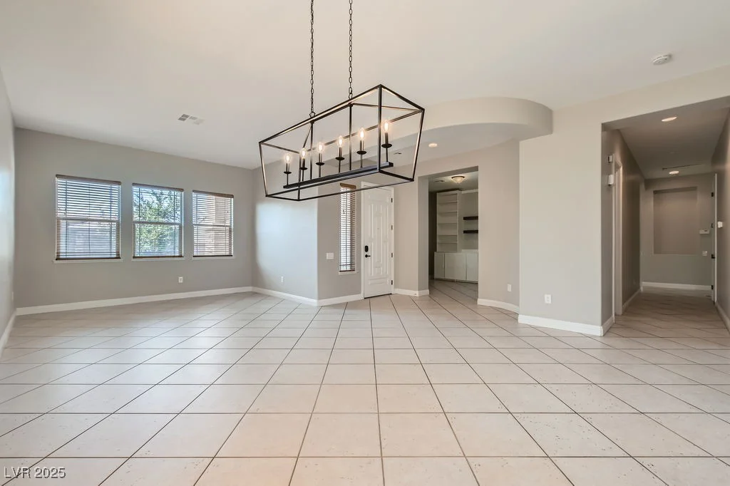 3908 Specula Wing, North Las Vegas, NV 89084