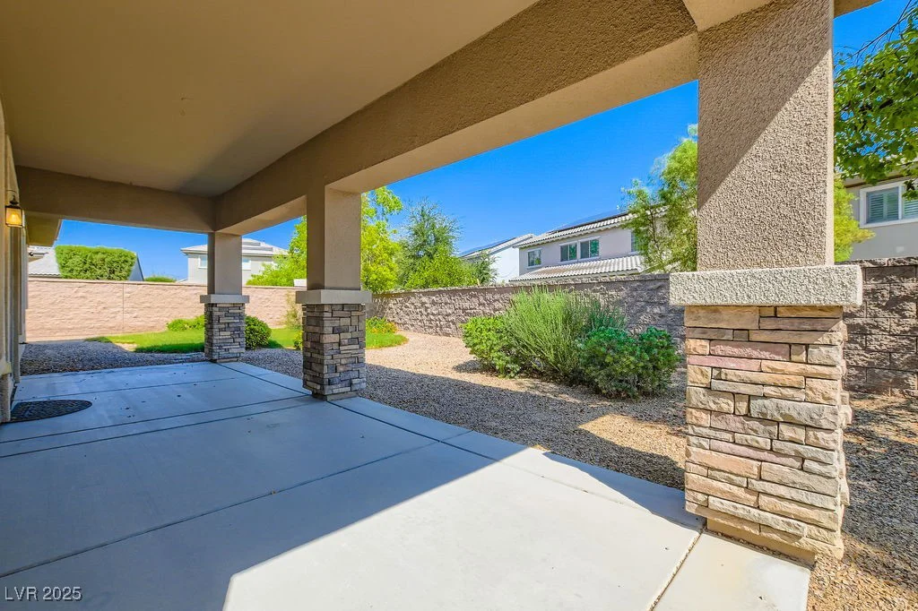 3908 Specula Wing, North Las Vegas, NV 89084