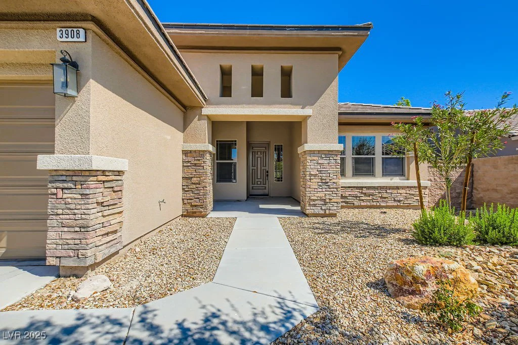 3908 Specula Wing, North Las Vegas, NV 89084