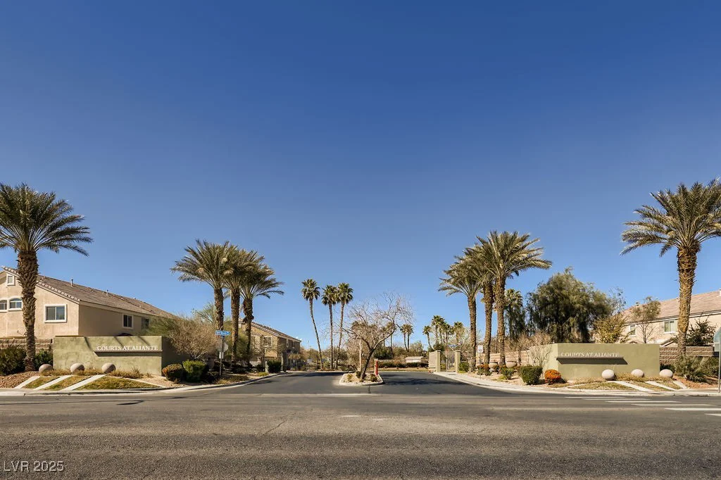 3908 Specula Wing, North Las Vegas, NV 89084