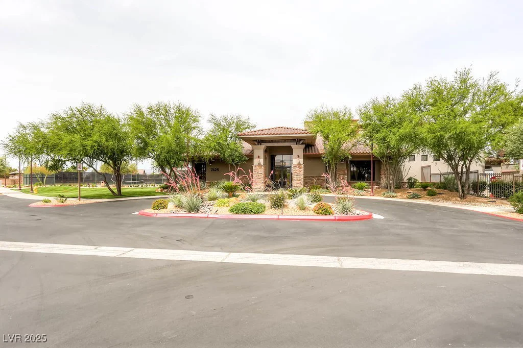3908 Specula Wing, North Las Vegas, NV 89084