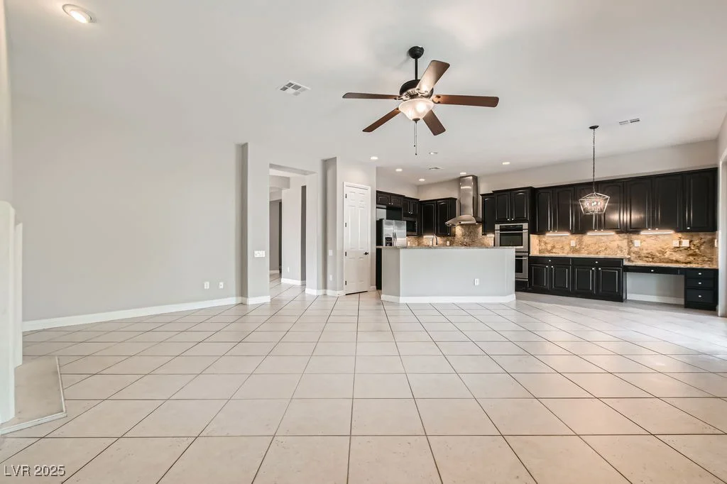 3908 Specula Wing, North Las Vegas, NV 89084