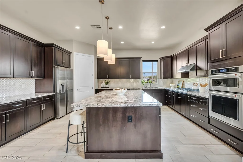 10113 Regency Square, Las Vegas, NV 89148