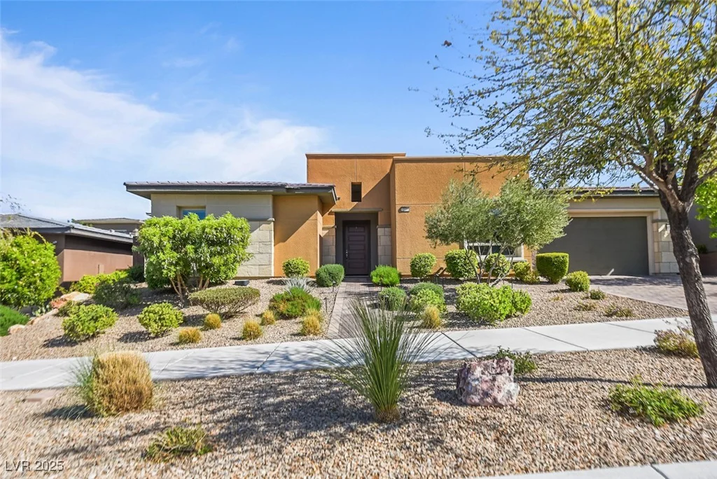 10113 Regency Square, Las Vegas, NV 89148