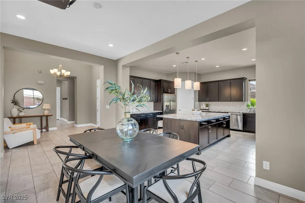 10113 Regency Square, Las Vegas, NV 89148