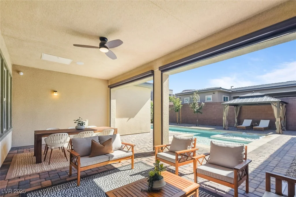 10113 Regency Square, Las Vegas, NV 89148