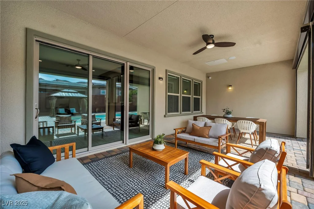 10113 Regency Square, Las Vegas, NV 89148