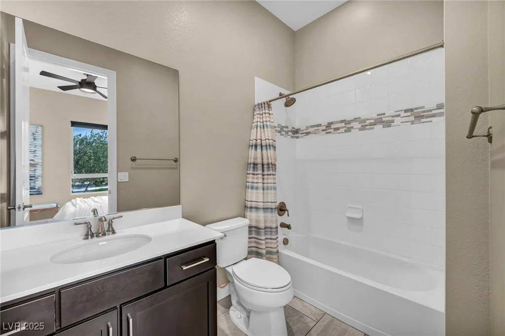 10113 Regency Square, Las Vegas, NV 89148