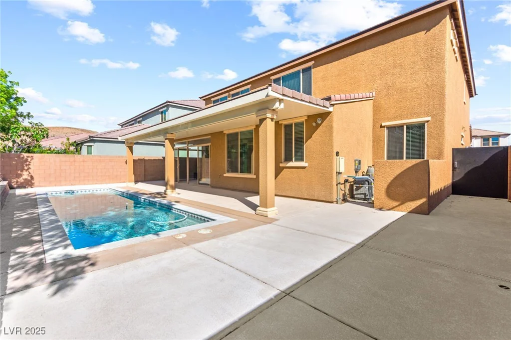 9519 Wild Valley, Las Vegas, NV 89148