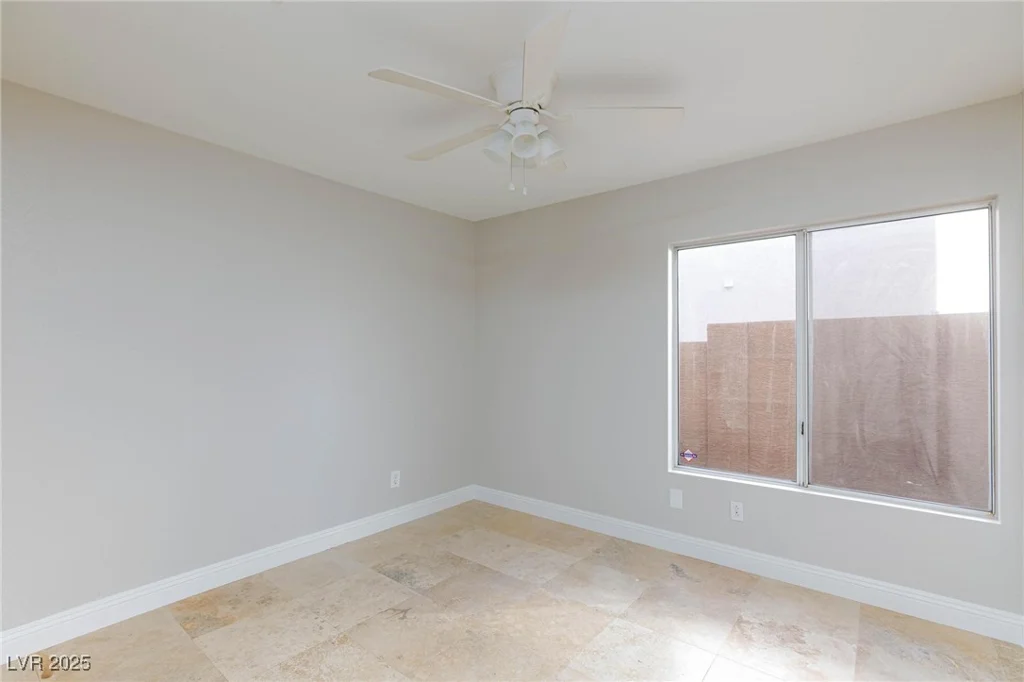 8617 Copper Ridge, Las Vegas, NV 89129