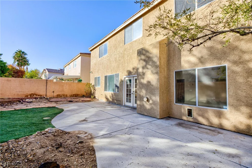 8617 Copper Ridge, Las Vegas, NV 89129