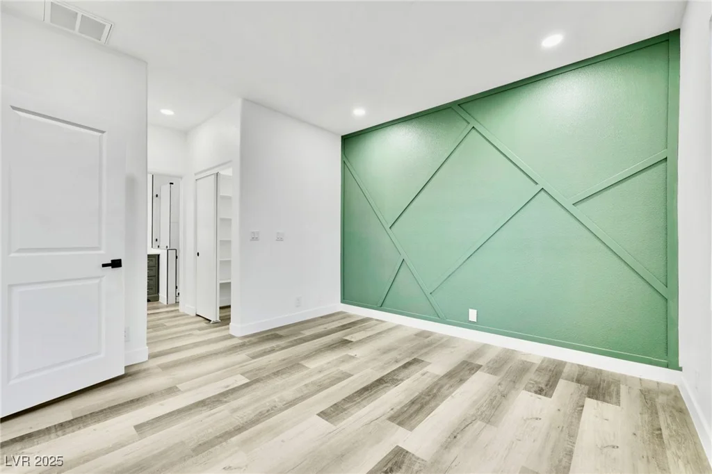 7909 Smokey Ridge, Las Vegas, NV 89131