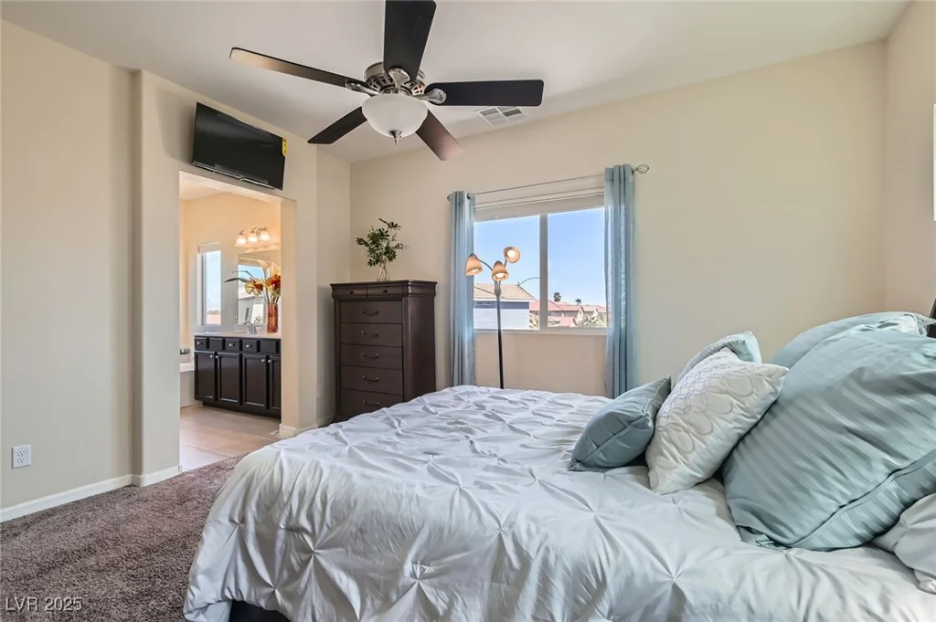 5556 Cornadelo Range, Las Vegas, NV 89113
