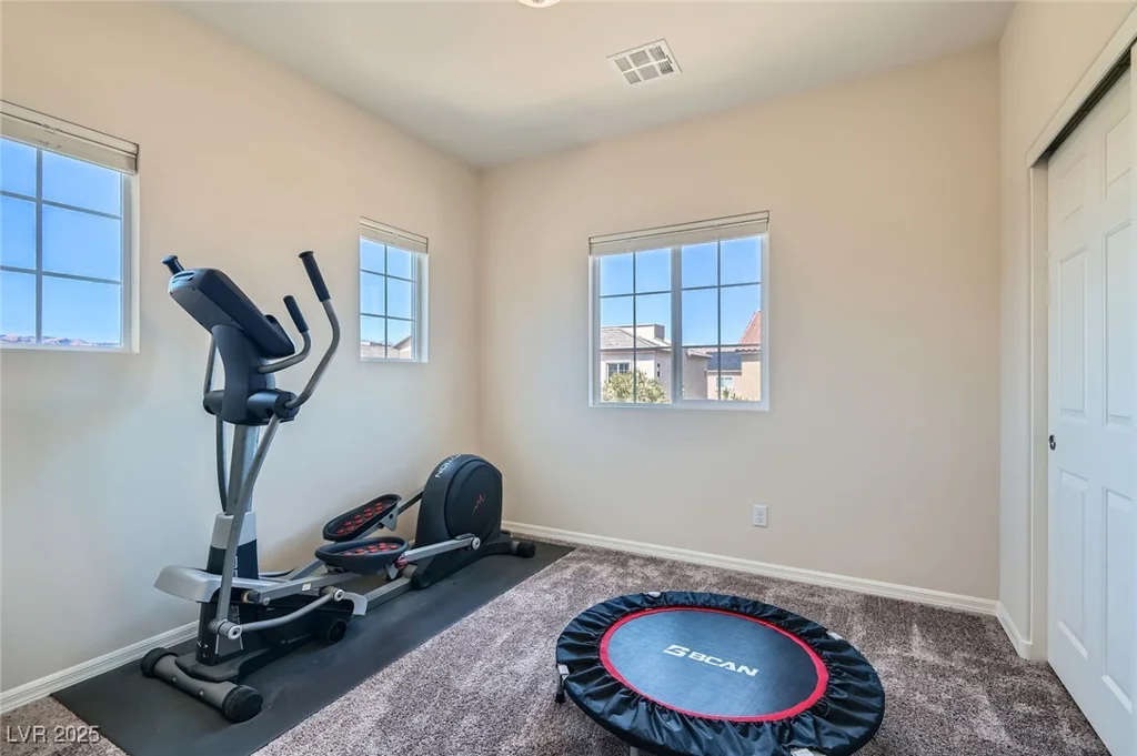 5556 Cornadelo Range, Las Vegas, NV 89113