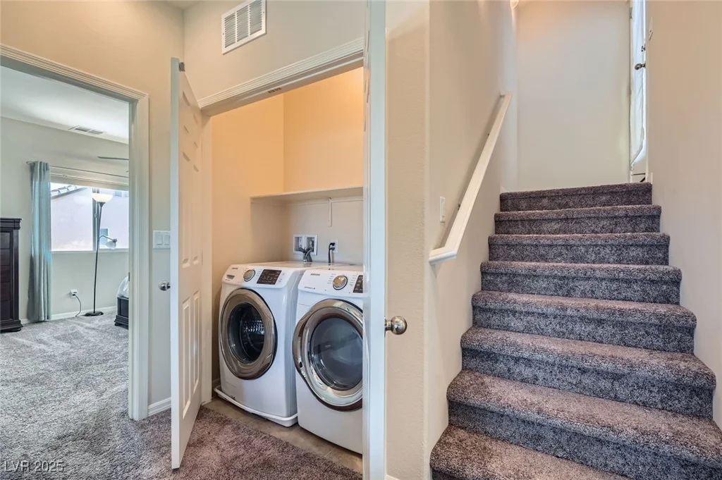 5556 Cornadelo Range, Las Vegas, NV 89113