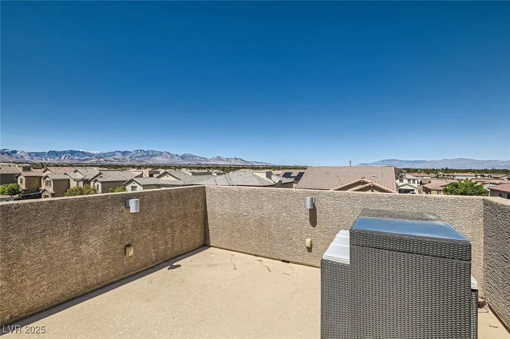 5556 Cornadelo Range, Las Vegas, NV 89113