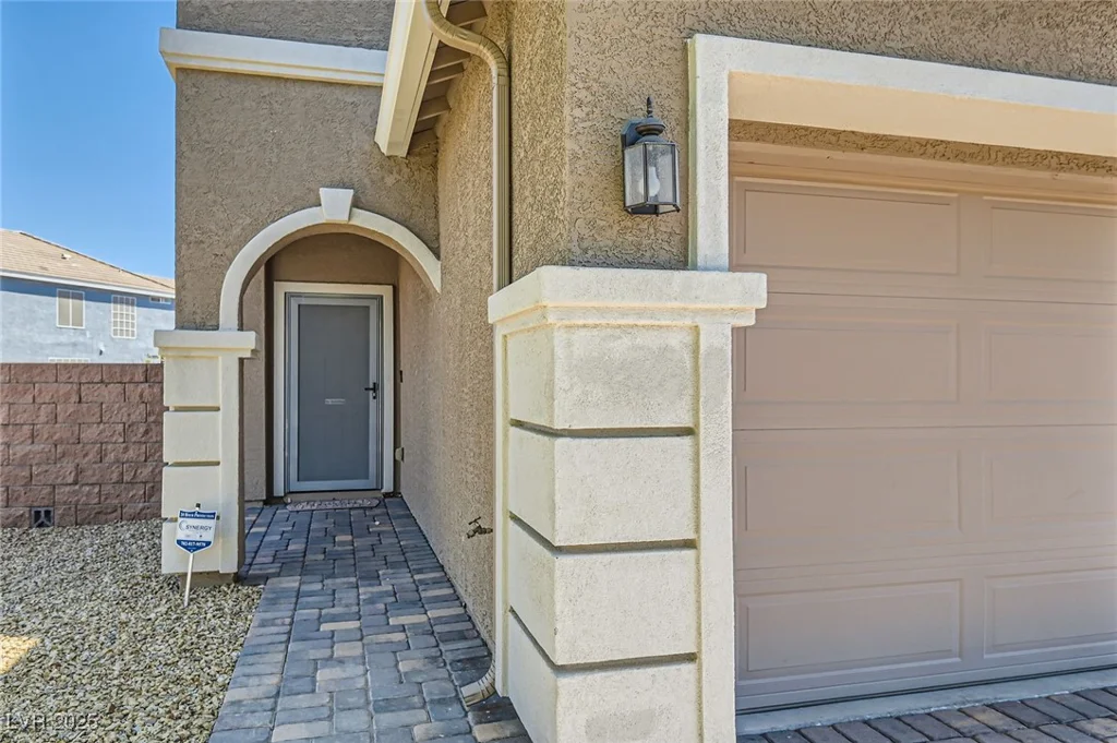 5556 Cornadelo Range, Las Vegas, NV 89113