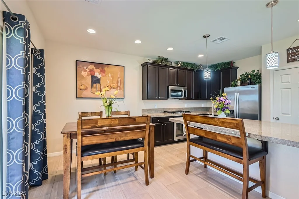 5556 Cornadelo Range, Las Vegas, NV 89113