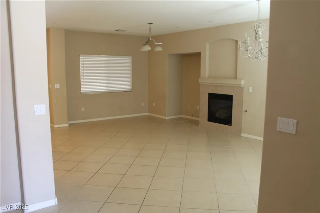 932 Tafalla, Las Vegas, NV 89138