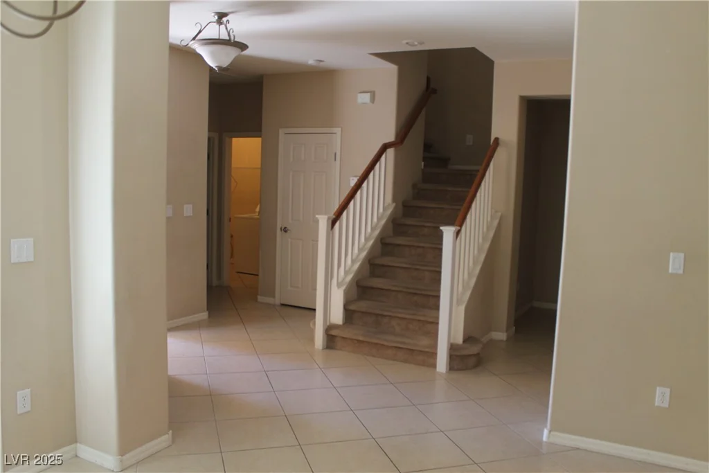 932 Tafalla, Las Vegas, NV 89138