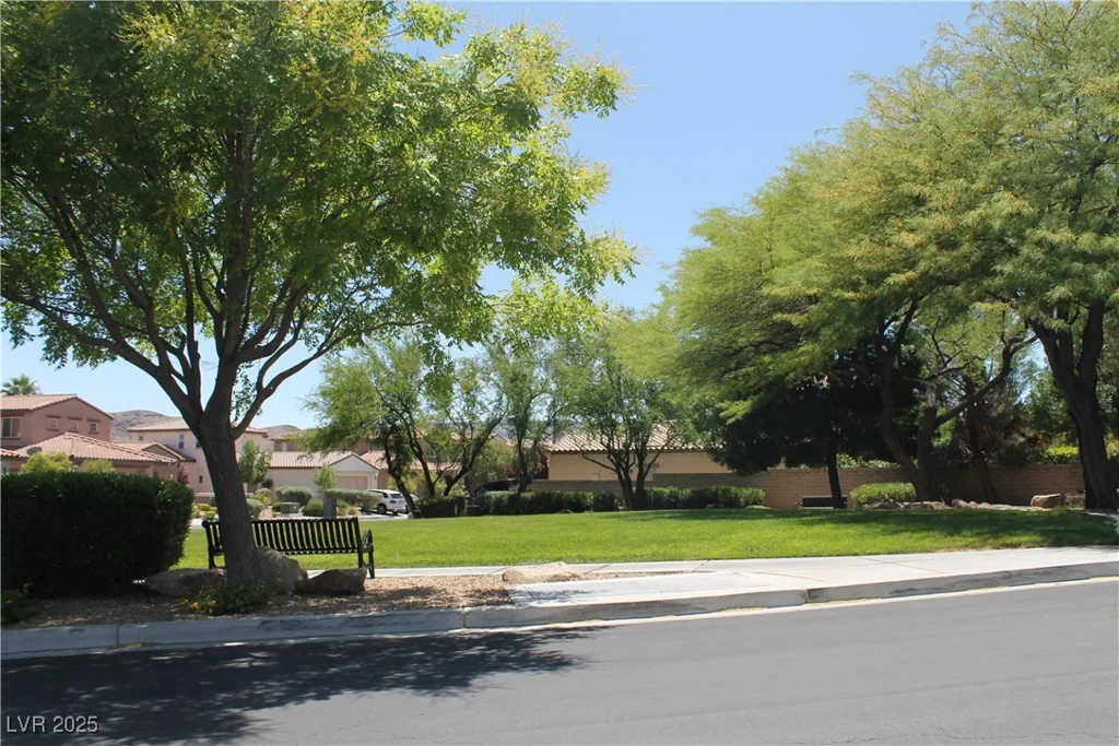 932 Tafalla, Las Vegas, NV 89138