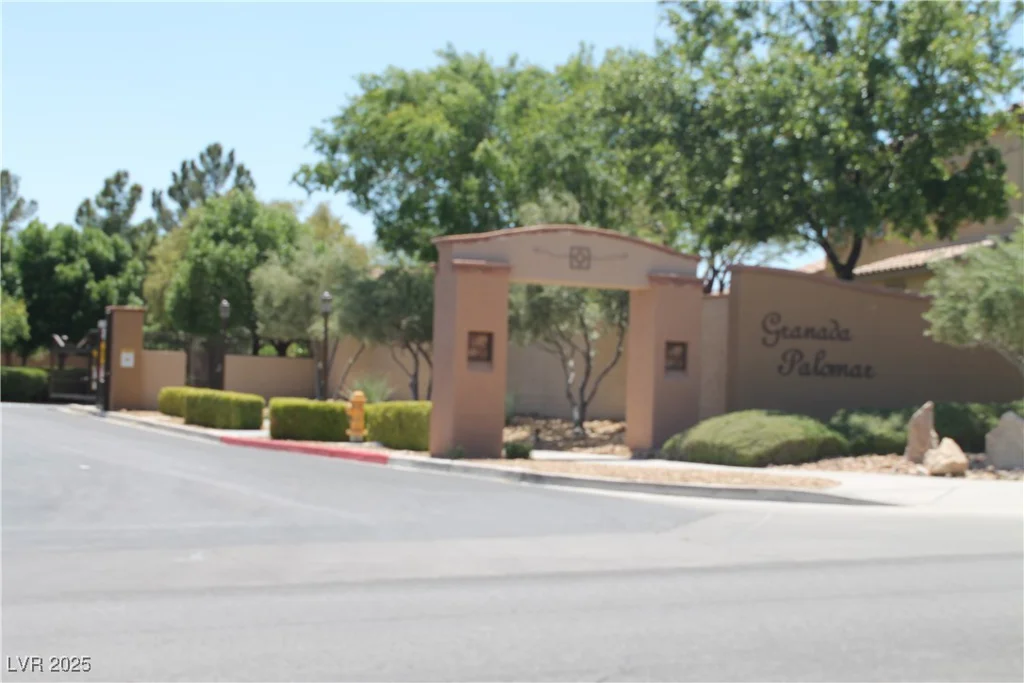 932 Tafalla, Las Vegas, NV 89138