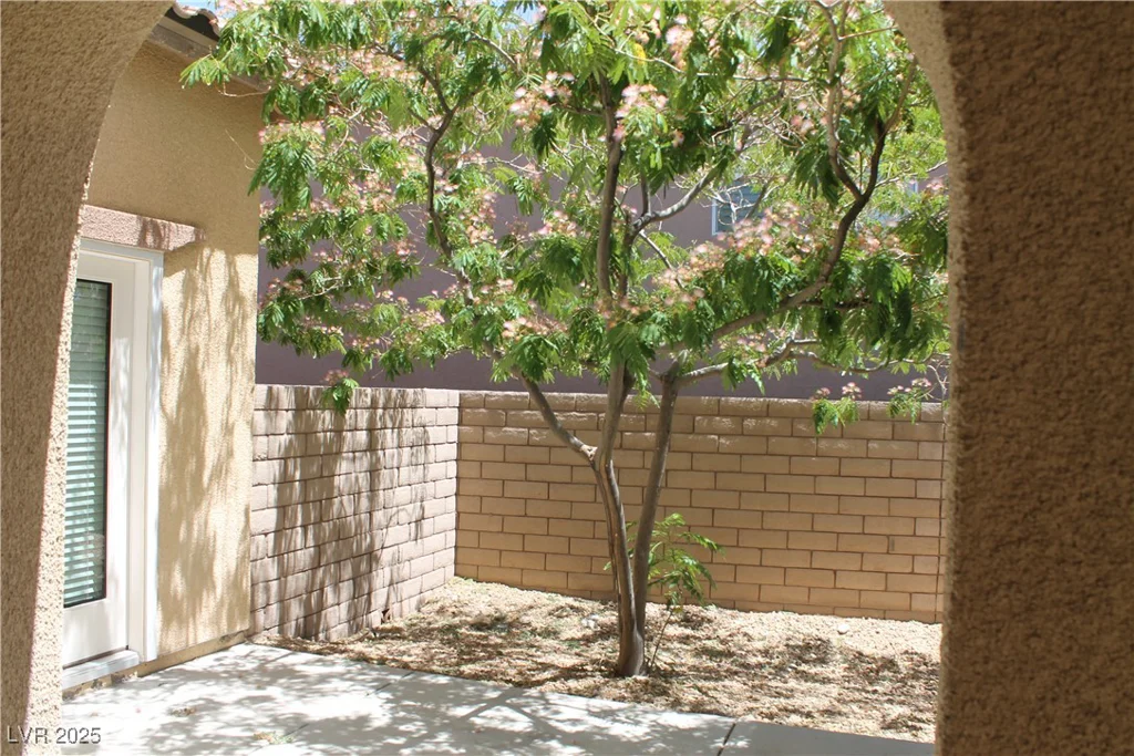932 Tafalla, Las Vegas, NV 89138