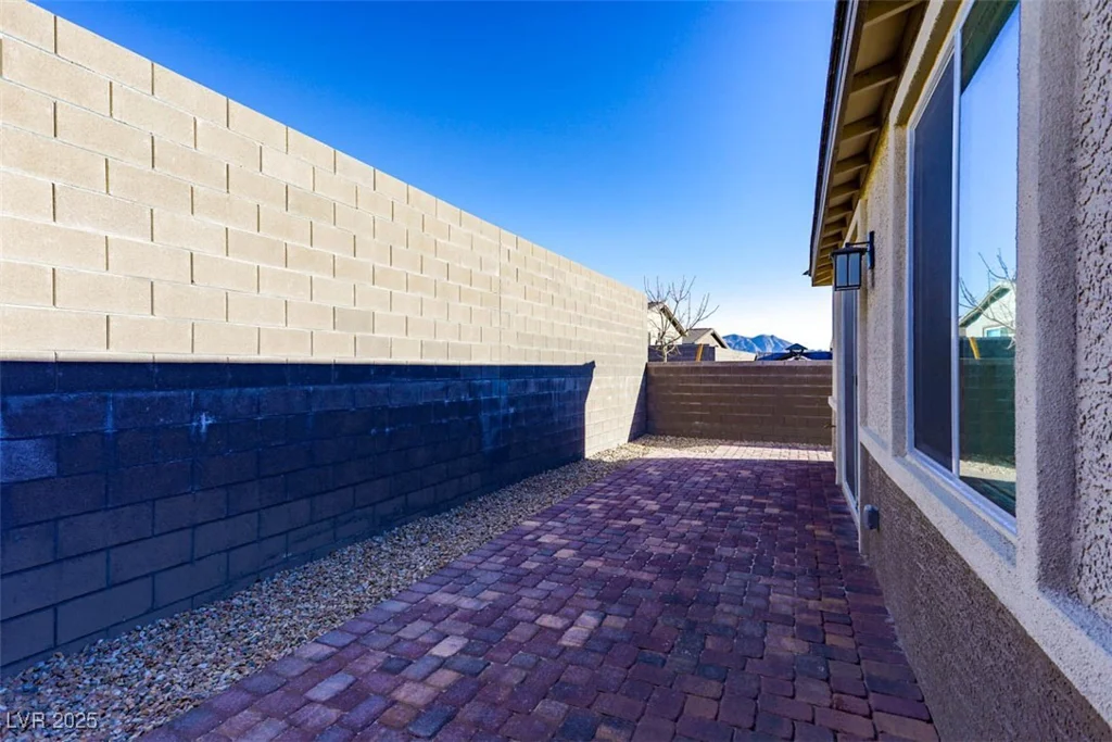 9428 Noble Fir Ridge, Las Vegas, NV 89143