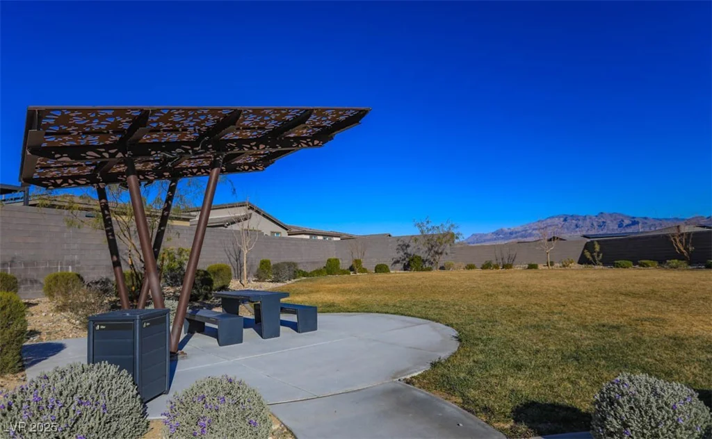 9428 Noble Fir Ridge, Las Vegas, NV 89143