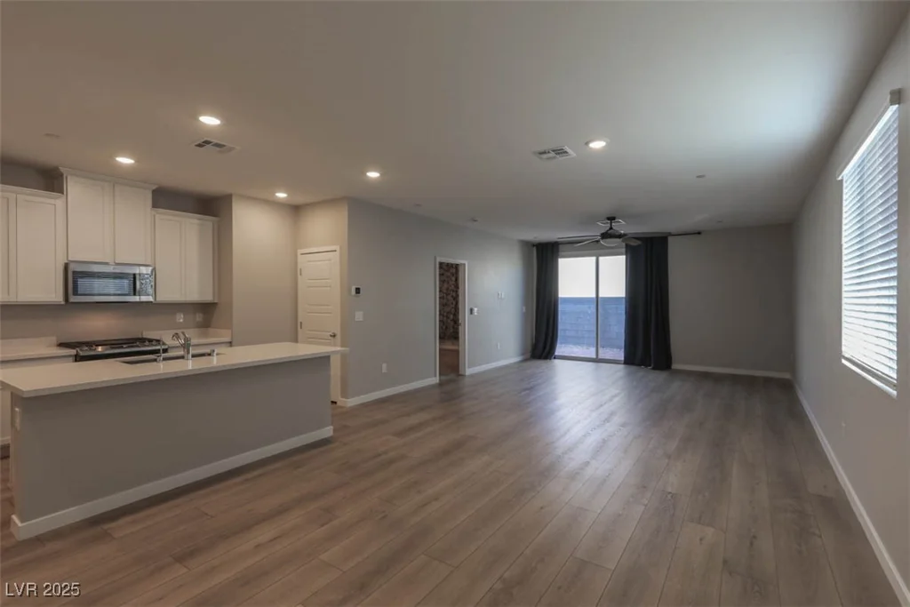 9428 Noble Fir Ridge, Las Vegas, NV 89143