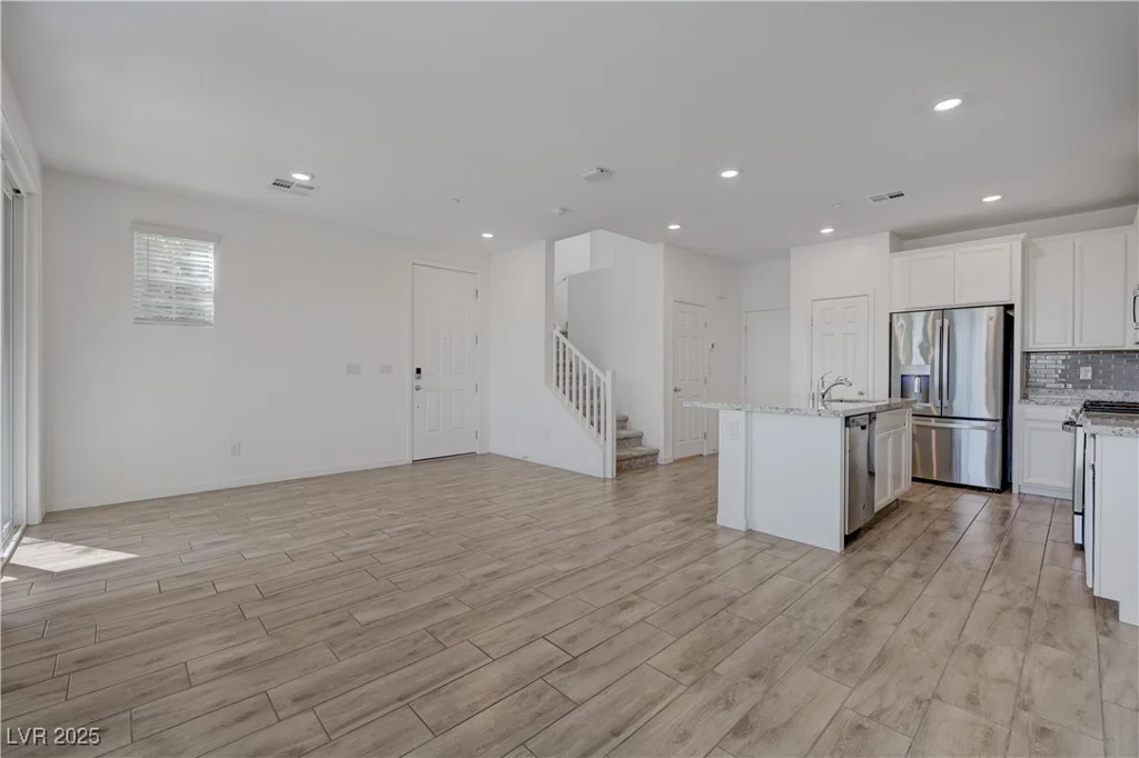 5730 Sky Pointe, Las Vegas, NV 89130