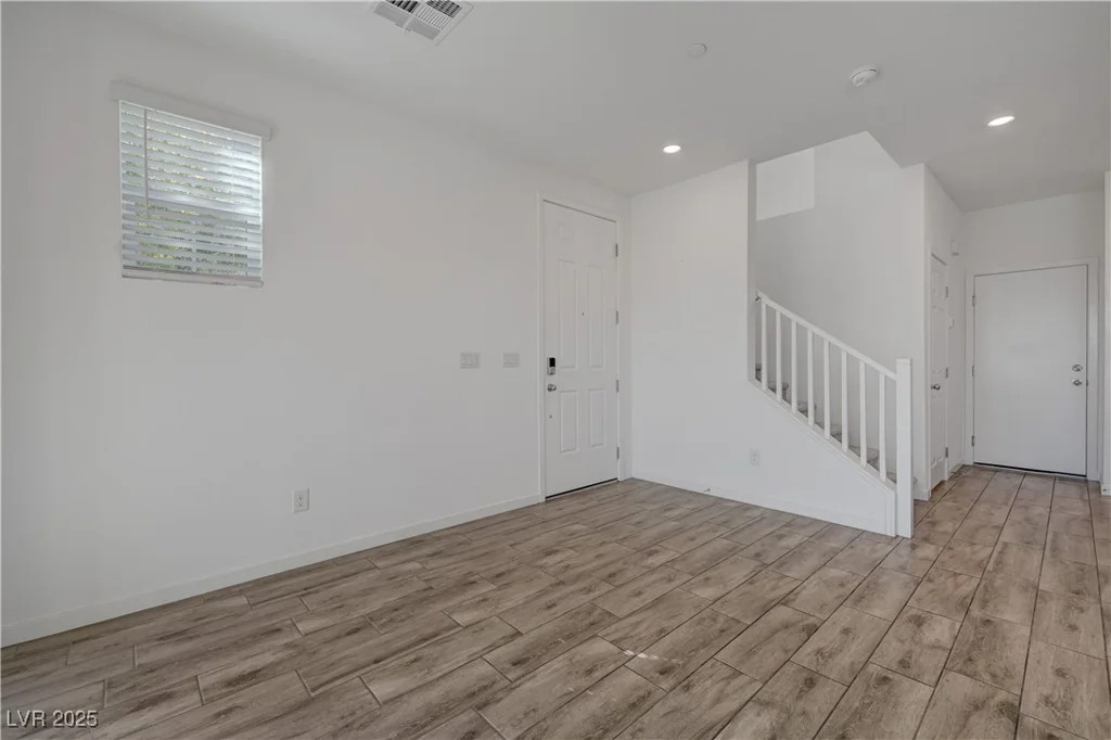 5730 Sky Pointe, Las Vegas, NV 89130
