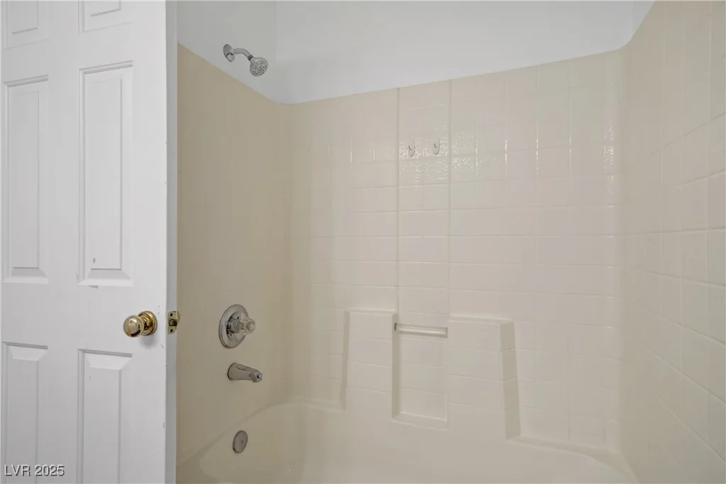 205 Derwent, Las Vegas, NV 89144