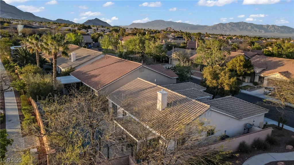 205 Derwent, Las Vegas, NV 89144