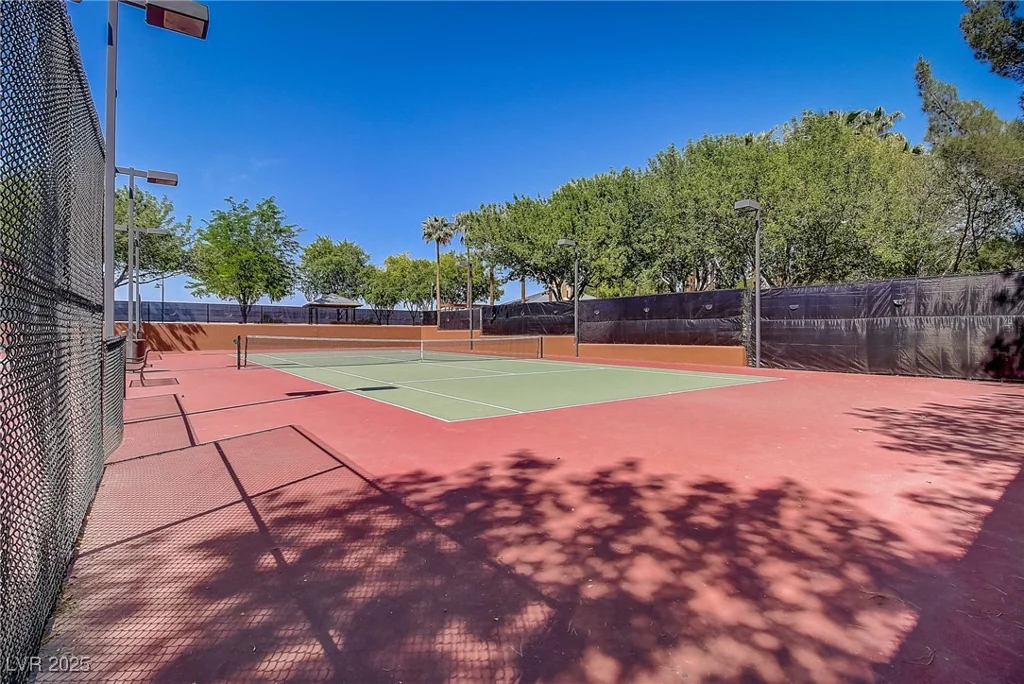 205 Derwent, Las Vegas, NV 89144