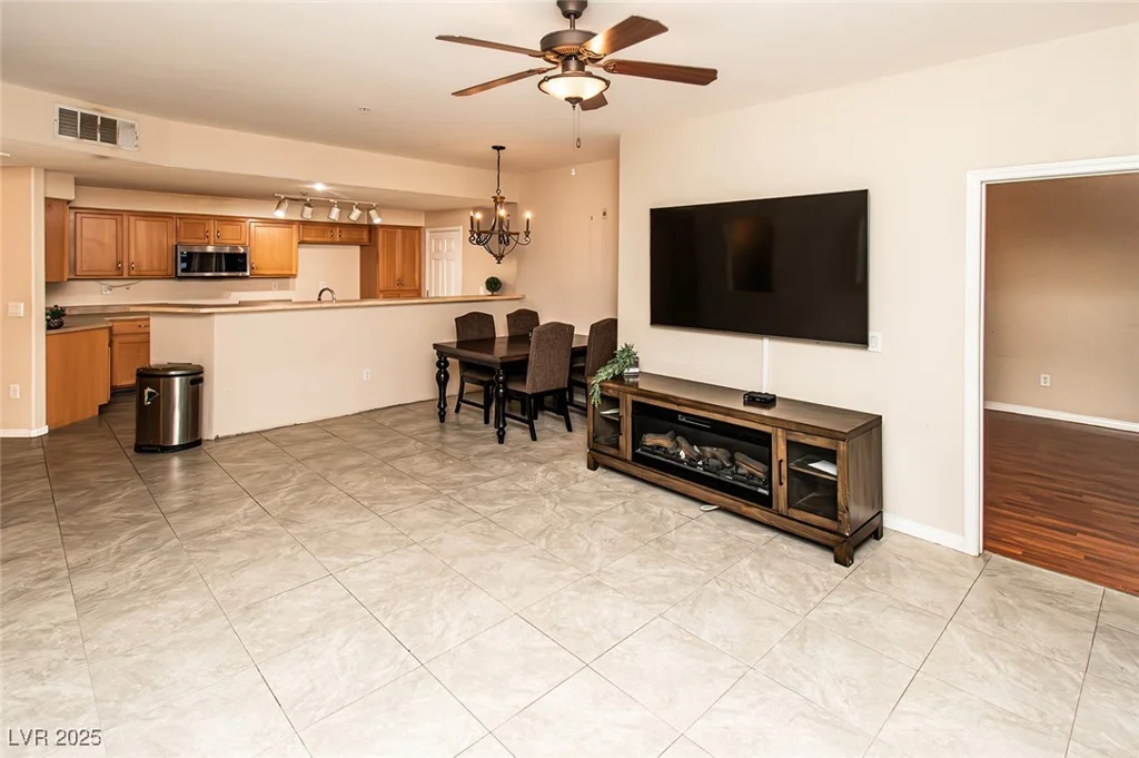 8777 Maule, Las Vegas, NV 89148