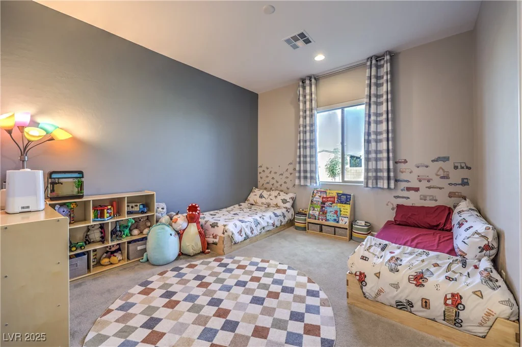 8445 Tenaya, Las Vegas, NV 89113