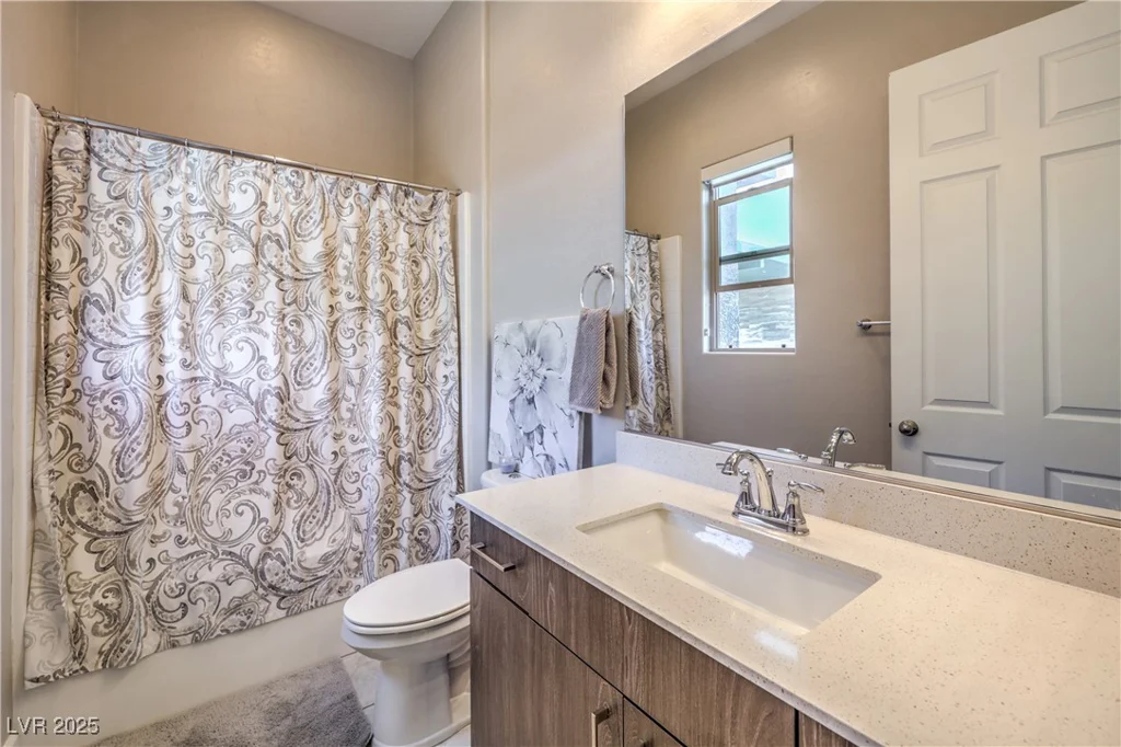 8445 Tenaya, Las Vegas, NV 89113
