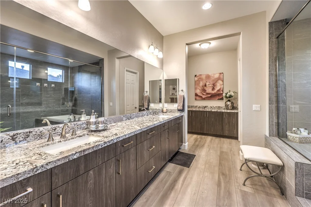 8445 Tenaya, Las Vegas, NV 89113