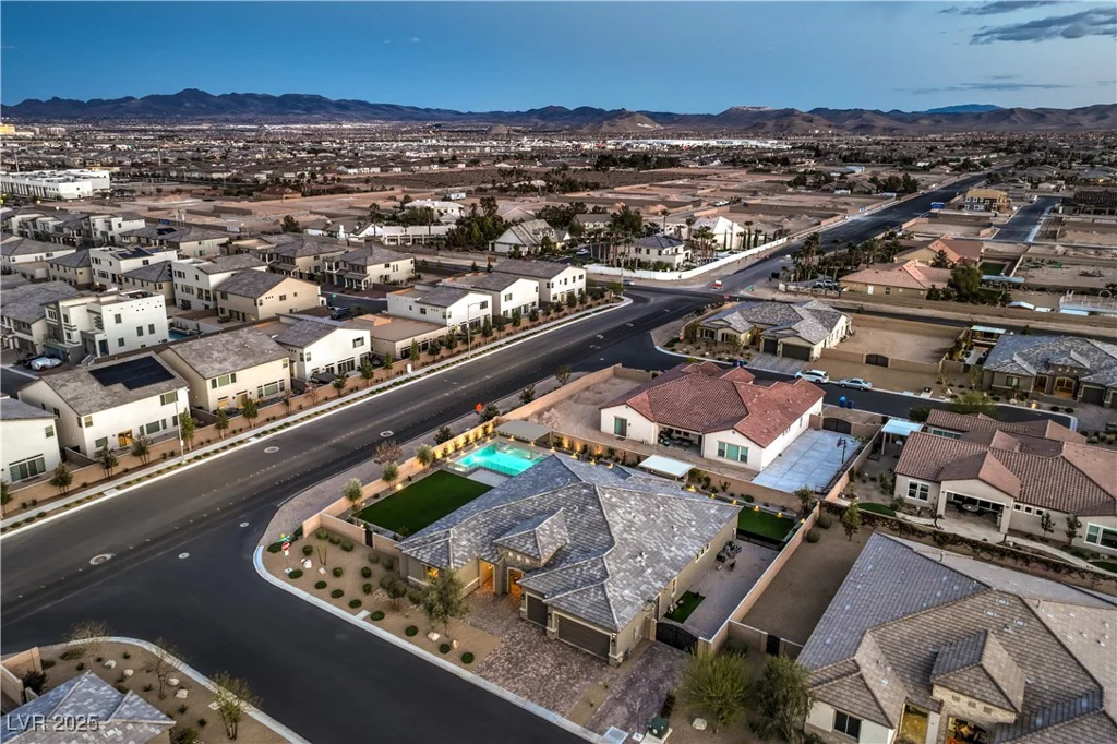 8445 Tenaya, Las Vegas, NV 89113
