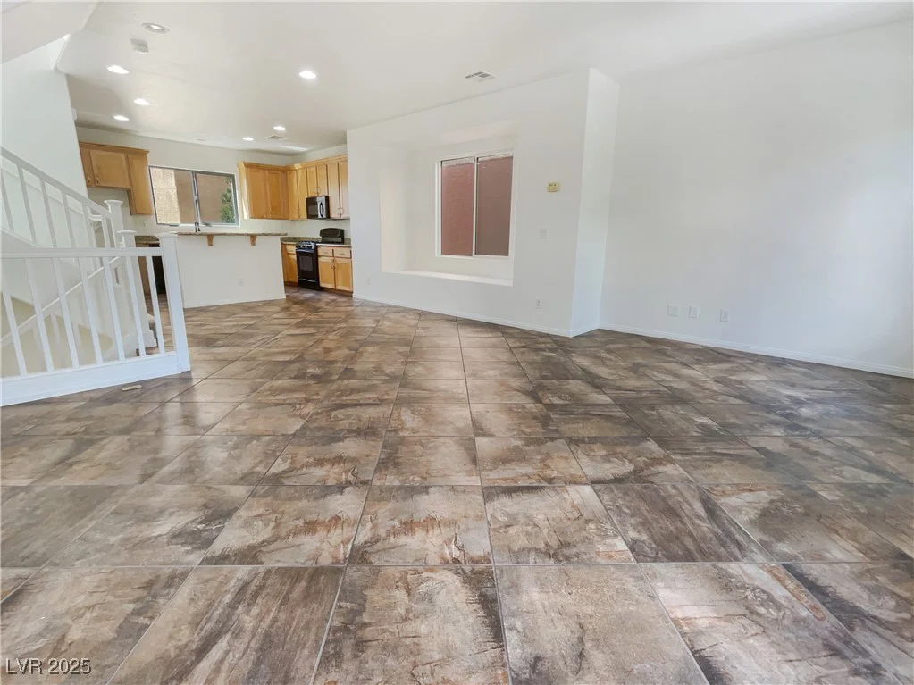 9267 Lapeer, Las Vegas, NV 89178