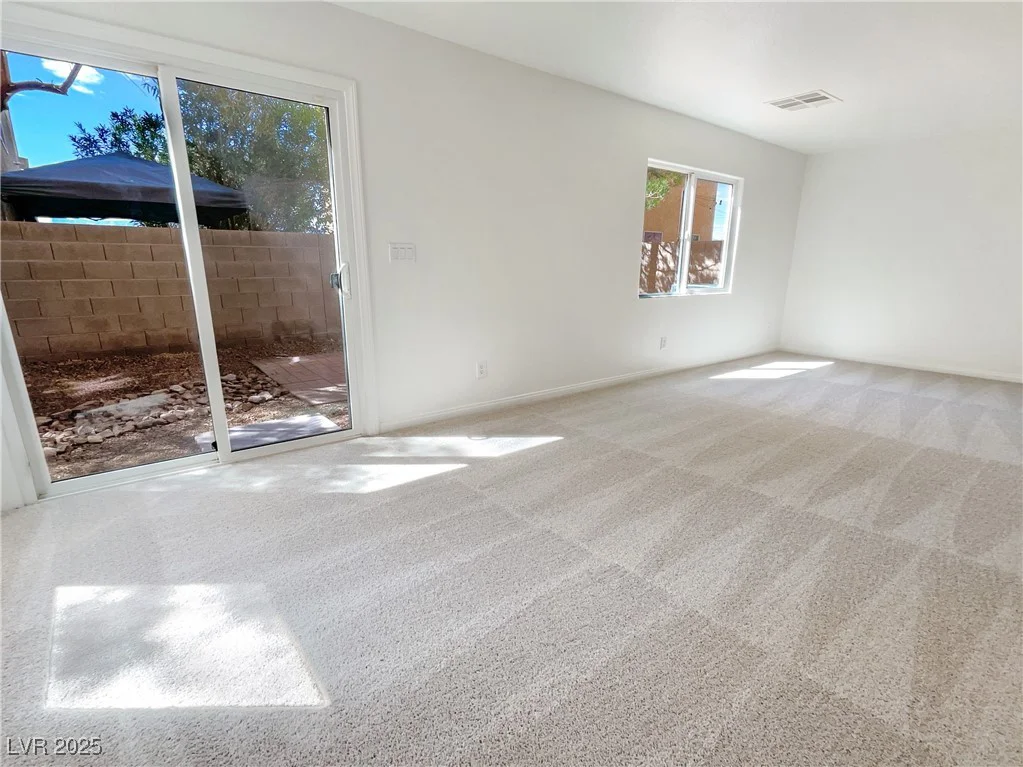 9267 Lapeer, Las Vegas, NV 89178