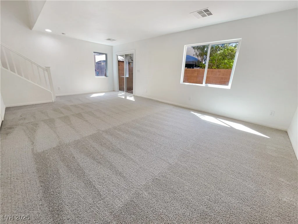 9267 Lapeer, Las Vegas, NV 89178