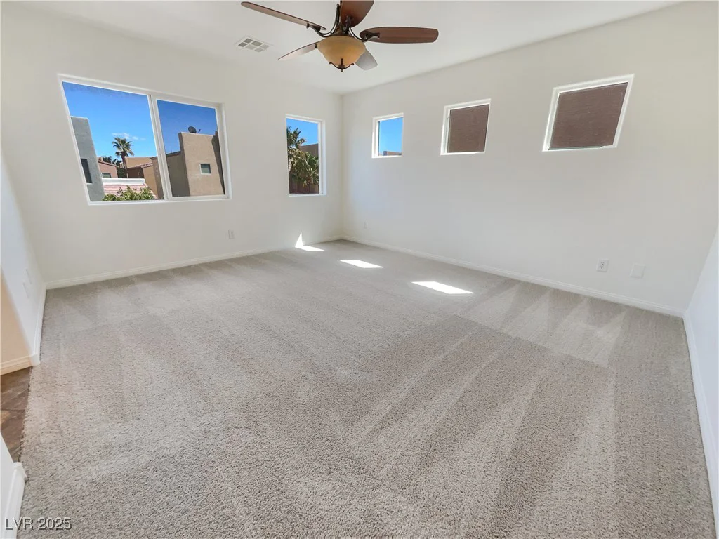 9267 Lapeer, Las Vegas, NV 89178