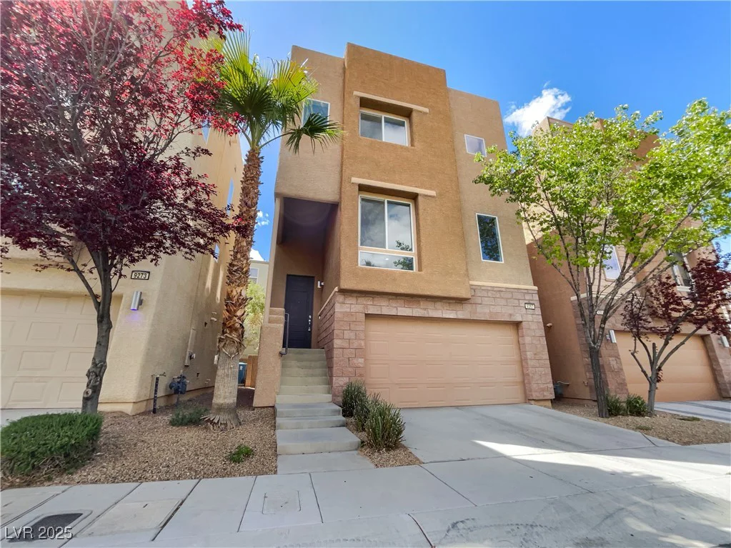9267 Lapeer, Las Vegas, NV 89178