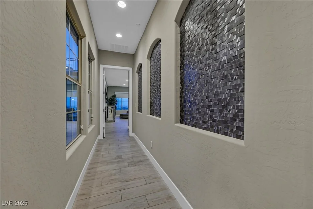 10 Olympia Outlook, Las Vegas, NV 89141