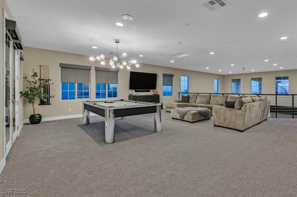 10 Olympia Outlook, Las Vegas, NV 89141