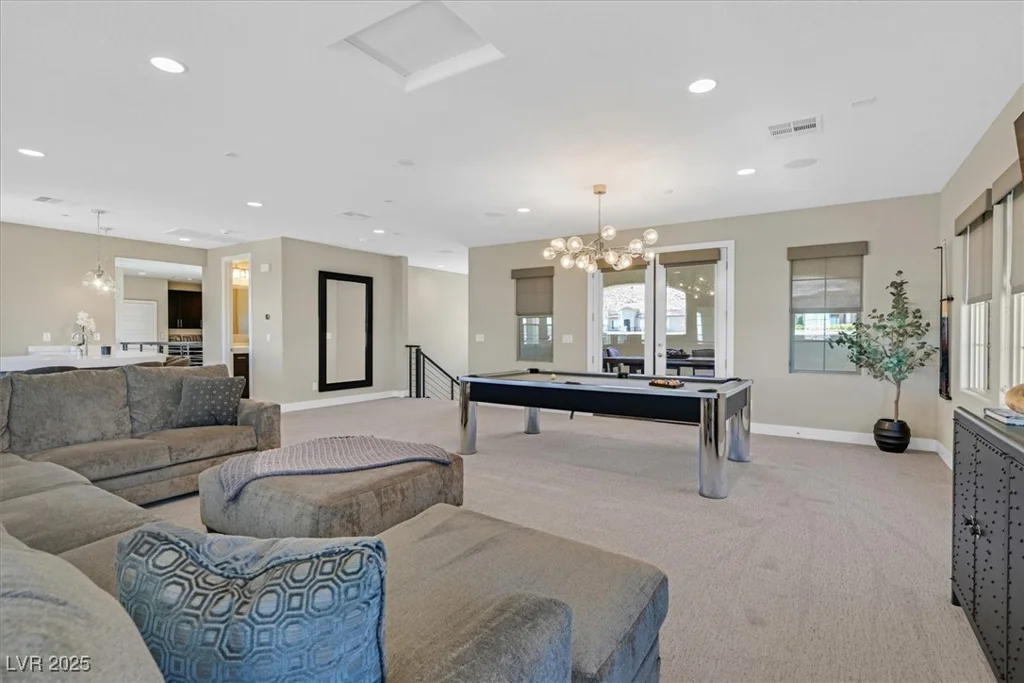 10 Olympia Outlook, Las Vegas, NV 89141