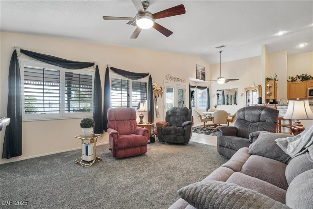 1066 Vanlier, Henderson, NV 89015