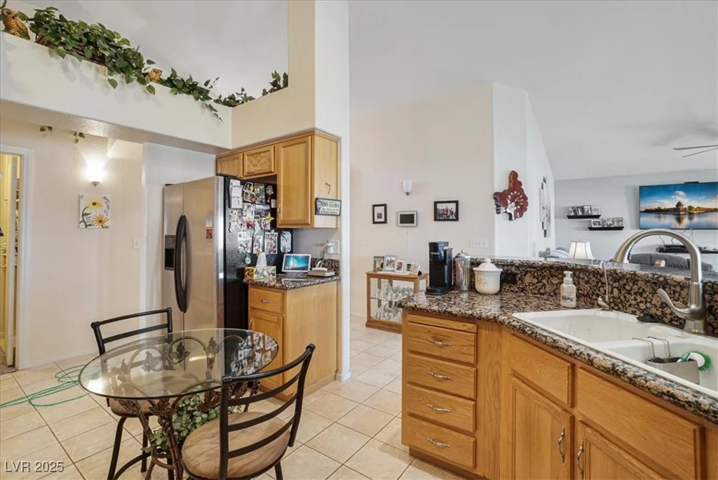 1066 Vanlier, Henderson, NV 89015